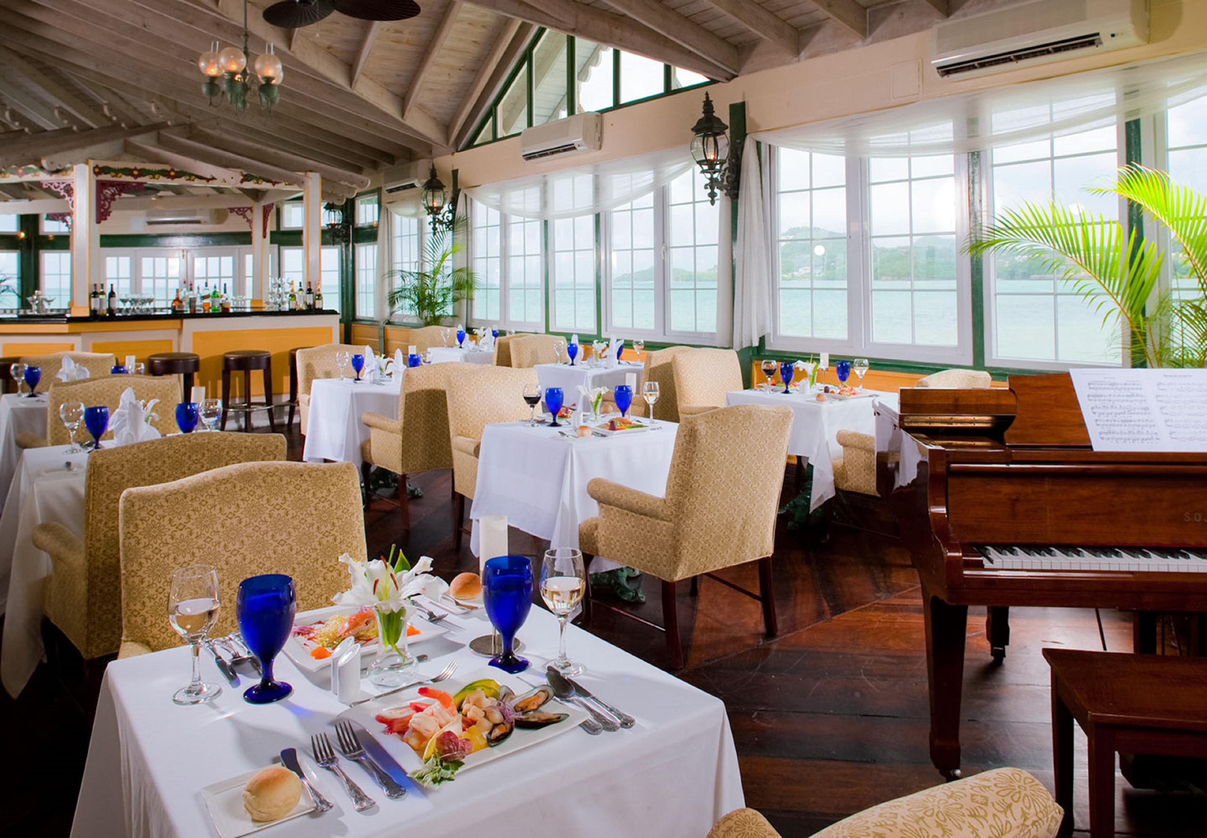 Sandals Halcyon Beach All Inclusive - Couples Only (Adults Only) Vigie 外观 照片